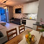 Family House By The River Odra -panoramic Terrace - 3room With 2 Separate Bedrooms And 2 Balconies By Wroapart-pl- Perfect For Family & Business Daire