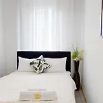 Daire Family House By The River Odra -panoramic Terrace - 3room With 2 Separate Bedrooms And 2 Balconies By Wroapart-pl- Perfect For Family & Business *
