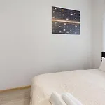 Family House By The River Odra -panoramic Terrace - 3room With 2 Separate Bedrooms And 2 Balconies By Wroapart-pl- Perfect For Family & Business *