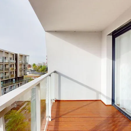 Family House By The River Odra -panoramic Terrace - 3room With 2 Separate Bedrooms And 2 Balconies By Wroapart-pl- Perfect For Family & Business Daire Wroclaw
