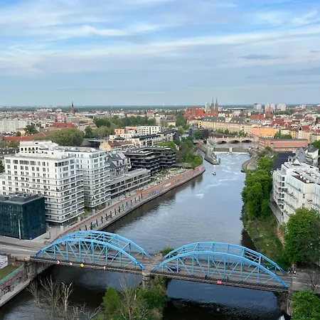 Family House By The River Odra -panoramic Terrace - 3room With 2 Separate Bedrooms And 2 Balconies By Wroapart-pl- Perfect For Family & Business