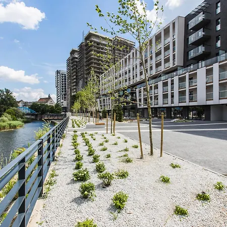 Family House By The River Odra -panoramic Terrace - 3room With 2 Separate Bedrooms And 2 Balconies By Wroapart-pl- Perfect For Family & Business Appartamento