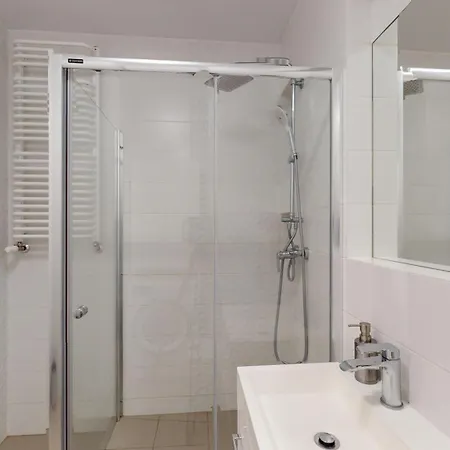 Family House By The River Odra -panoramic Terrace - 3room With 2 Separate Bedrooms And 2 Balconies By Wroapart-pl- Perfect For Family & Business * Breslavia