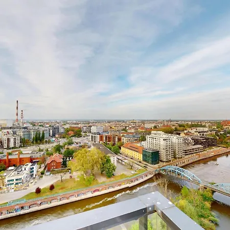 Family House By The River Odra -panoramic Terrace - 3room With 2 Separate Bedrooms And 2 Balconies By Wroapart-pl- Perfect For Family & Business * Breslavia