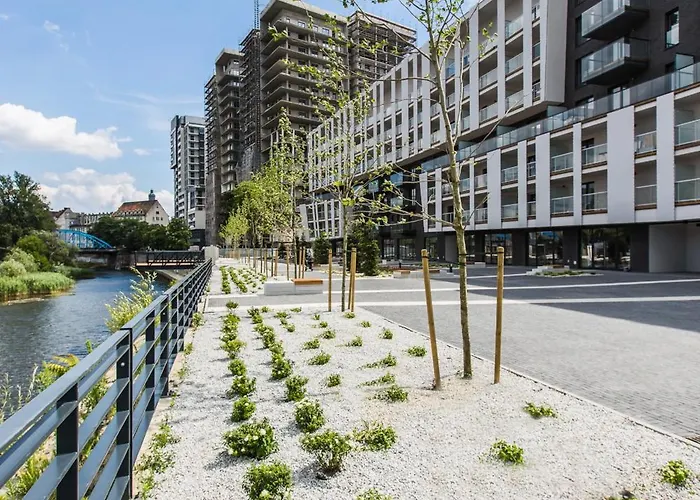 Family House By The River Odra -panoramic Terrace - 3room With 2 Separate Bedrooms And 2 Balconies By Wroapart-pl- Perfect For Family & Business Apartment