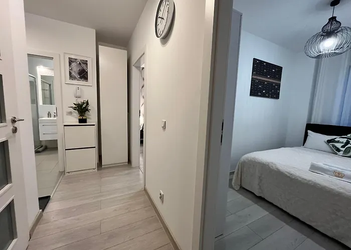 Apartment Family House By The River Odra -panoramic Terrace - 3room With 2 Separate Bedrooms And 2 Balconies By Wroapart-pl- Perfect For Family & Business