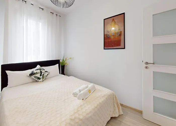 Family House By The River Odra -panoramic Terrace - 3room With 2 Separate Bedrooms And 2 Balconies By Wroapart-pl- Perfect For Family & Business Apartment Wroclaw