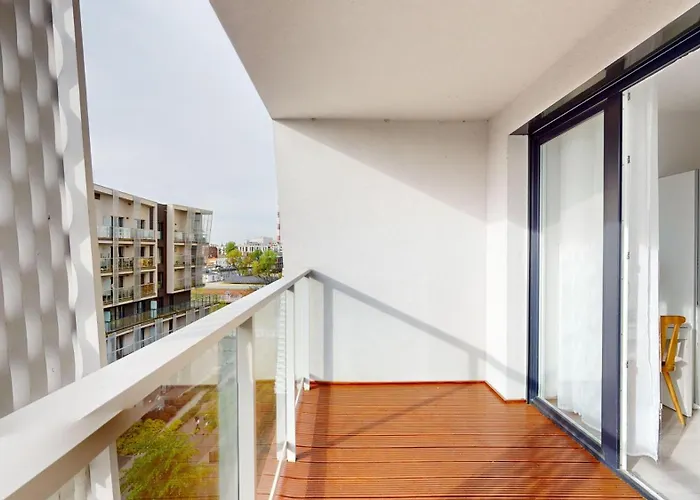 Family House By The River Odra -panoramic Terrace - 3room With 2 Separate Bedrooms And 2 Balconies By Wroapart-pl- Perfect For Family & Business Apartment Wroclaw