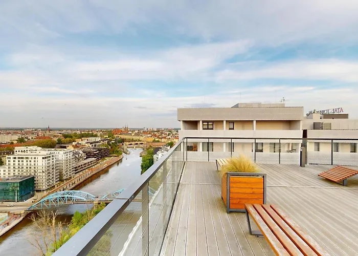 Apartment Family House By The River Odra -panoramic Terrace - 3room With 2 Separate Bedrooms And 2 Balconies By Wroapart-pl- Perfect For Family & Business