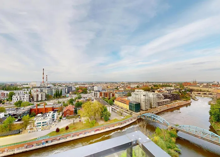 Family House By The River Odra -panoramic Terrace - 3room With 2 Separate Bedrooms And 2 Balconies By Wroapart-pl- Perfect For Family & Business * Breslavia